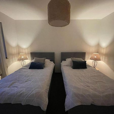 Ideale Unterkunft In Duesseldorf-Nord Kültér fotó
